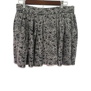 Thierry Colson Wool Mini Skirt Black Cream  Pleated Size Small New‎
